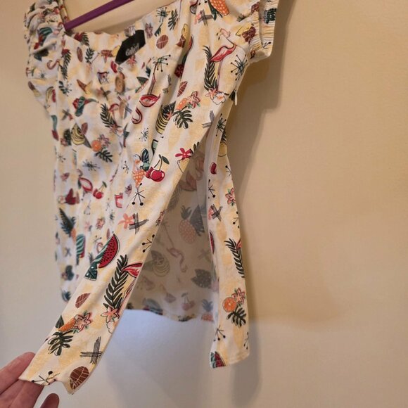 Collectif Delores Tropical Flamingo Fruit Top 2XL - Picture 3 of 4